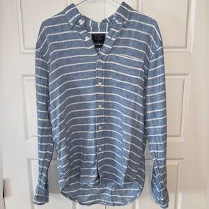 Abercormbie and Fitch Linen Button Down